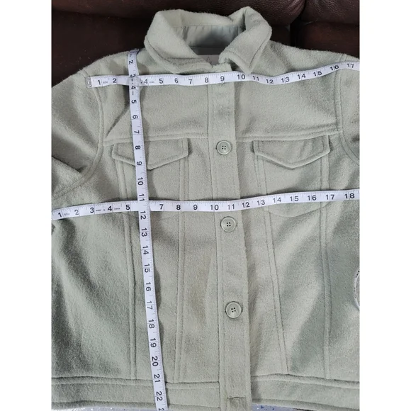 Antrophologie Fleece jacket size L Boxi Shacket sage green color - Picture 6 of 13